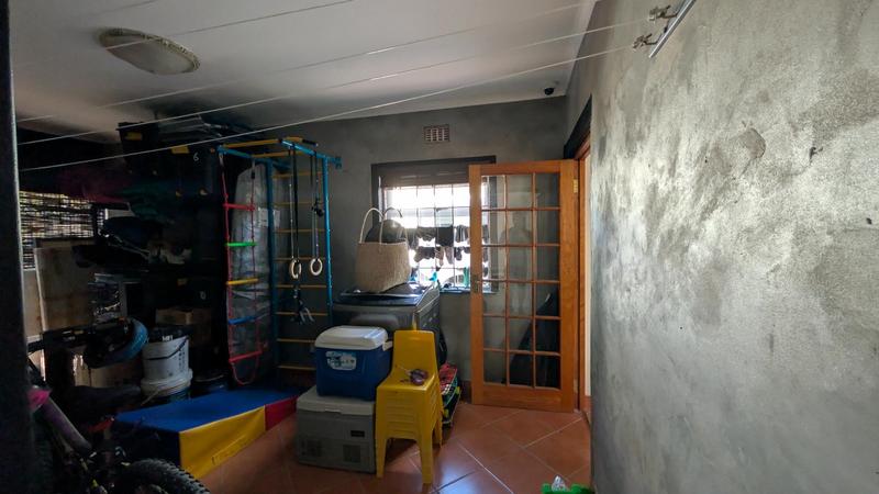 3 Bedroom Property for Sale in Northshore Western Cape